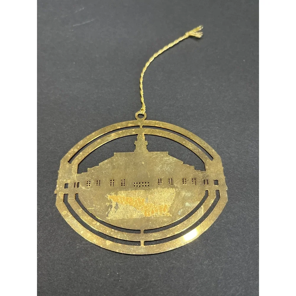 Lee Greenwood Theater Pigeon Forge Tennessee Gold Tone Metal Souvenir Ornament